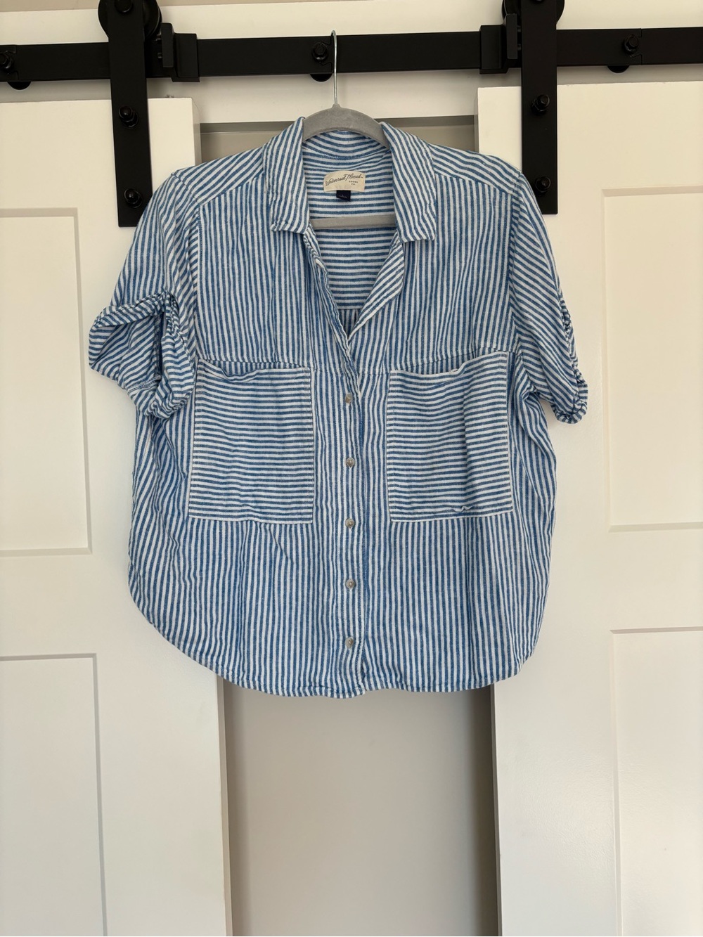 Universal Thread Blue and White Striped Button-Down Shirt